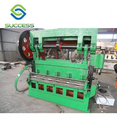 China Máquina de fabricación de malla de alambre de 220V/380V Producción personalizada Alta producción proveedor