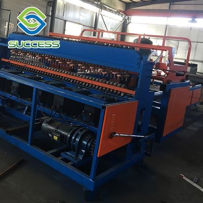 China AC220V / 50Hz de suministro de energía de la cerca de malla de soldadura de la máquina 0-99s Tiempo de soldadura automático para la soldadura de trabajo pesado proveedor
