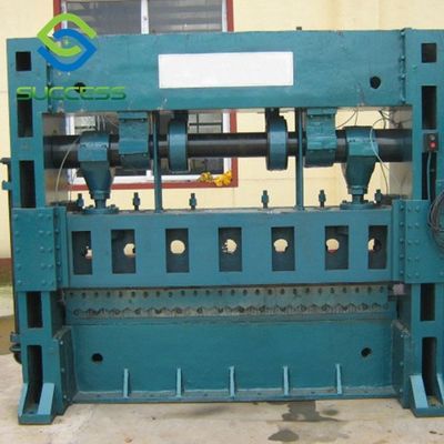 China Máquina para fabricar metal expandido con forma de agujero de diamante, personalizada y versátil, para necesidades de producción a medida proveedor